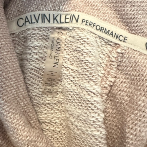 Calvin Klein Performance Cowl Neck Shirt - Picture 5 of 6